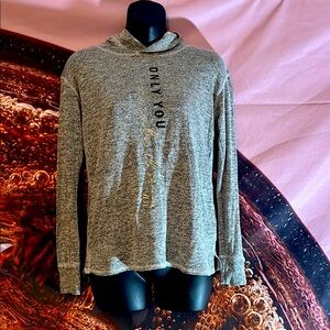 H&M Teen’s Gray Long Sleeve Top Hoodie
